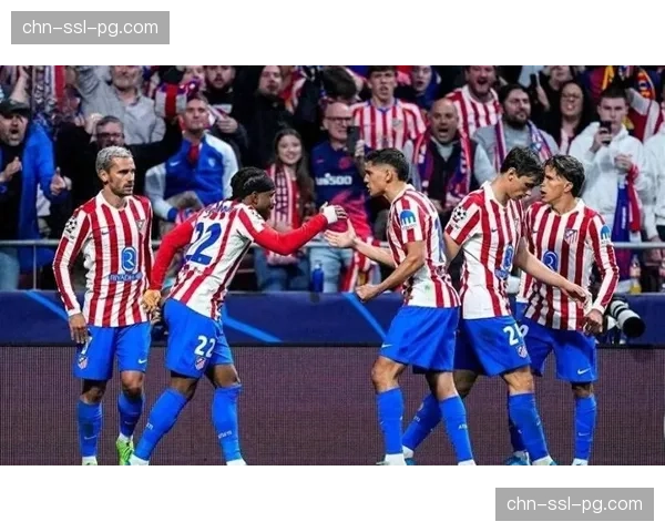 巴尔科拉助攻登贝莱锁定胜局，巴黎圣日耳曼客场2-0击败利物浦